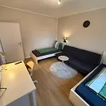 Zentral Gelegenes Am Vituspark Mg70 & Mg71 דירה Mönchengladbach